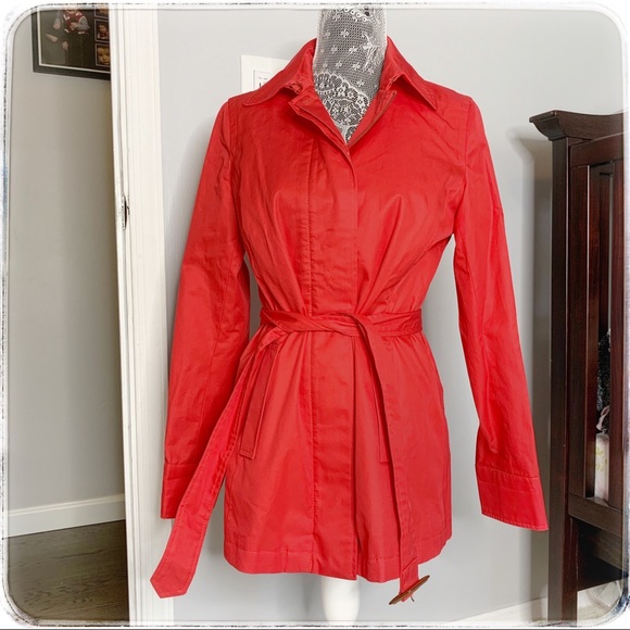 Banana Republic Jackets & Blazers - Banana republic short trench coat